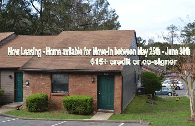 2041 Continental Avenue
