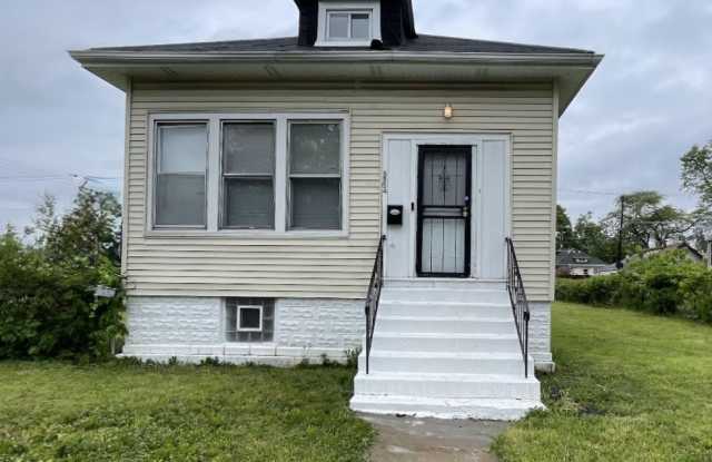 Photo of 8854 S May Street