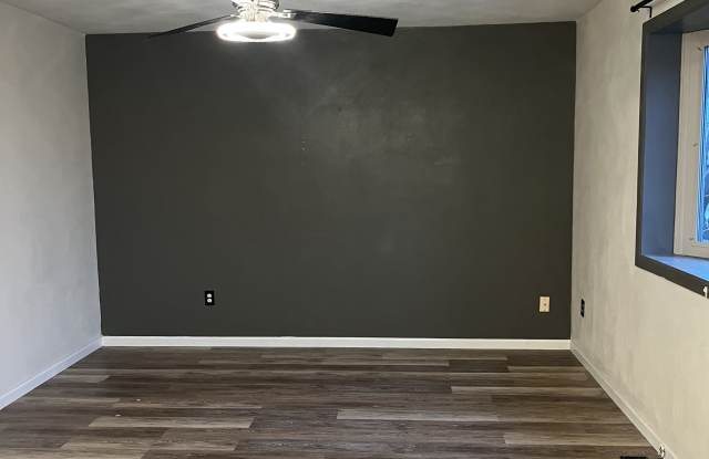 Photo of 1316 Parkway Court