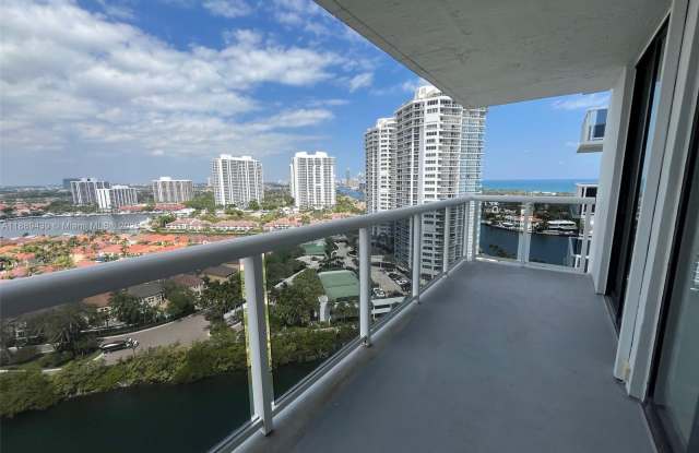 20505 E Country Club Dr