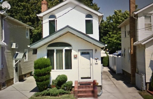 539 Lincoln Ave - 539 Lincoln Avenue, West Hempstead, NY 11552