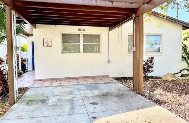 4528 FLORAMAR TERRACE