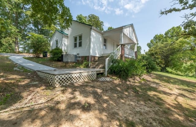 402 Hopewell Road - 402 Hopewell Road, Blount County, TN 37801