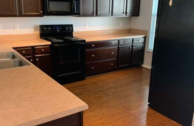 5216 Farm House Trail