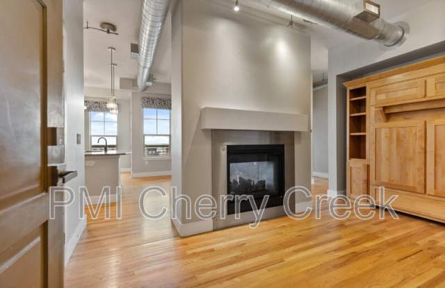 Photo of 10111 Inverness Main St