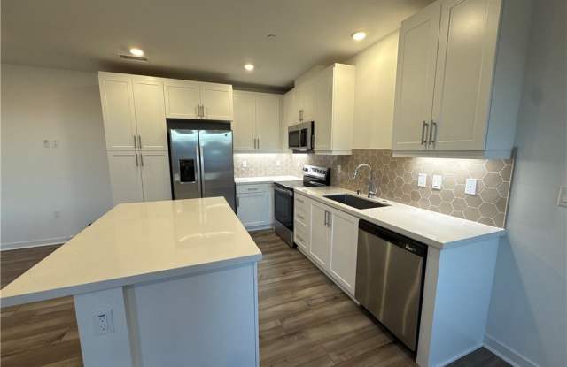 Photo of 6114 Valentina Way