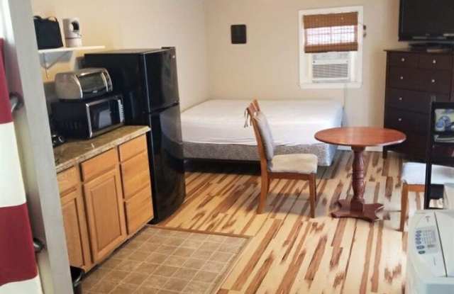 411 E 7th Avenue unit: E