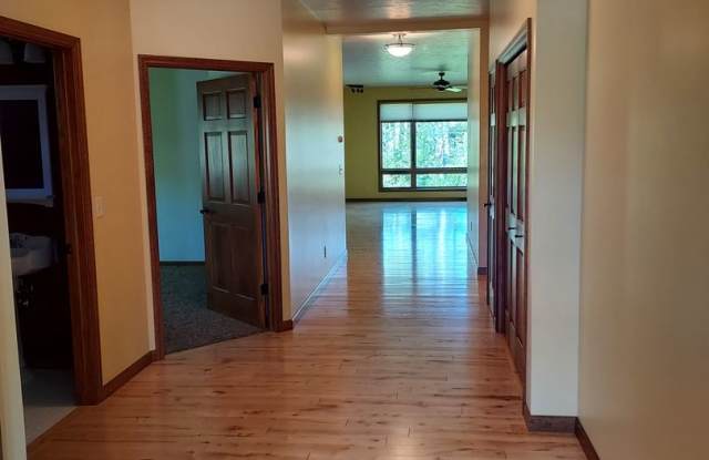 3 bed 2 bath Condo in Bozeman