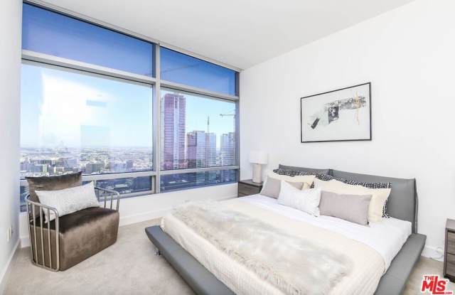 900 W Olympic Blvd unit: 31E