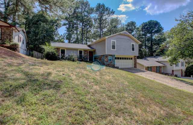 Great Find In Echo Valley! 4BR 2.5BA