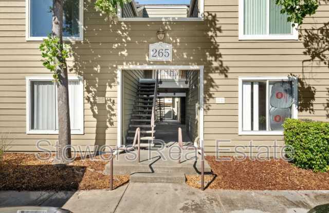 Photo of 265 Reflections Dr
