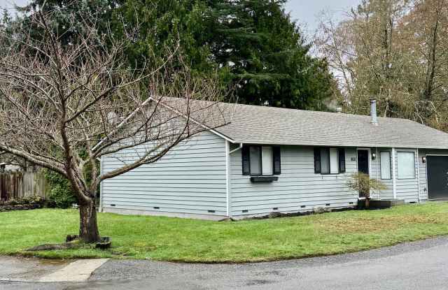 3 Bed / 2 Bath Kirkland-Finn Hill rambler $3,395/month