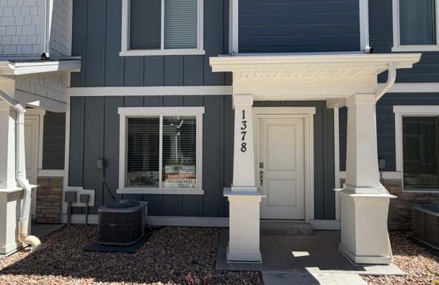 Modern 3-Bedroom Spanish Fork Townhome – Built in 2024 with Pool & Pickleball Courts