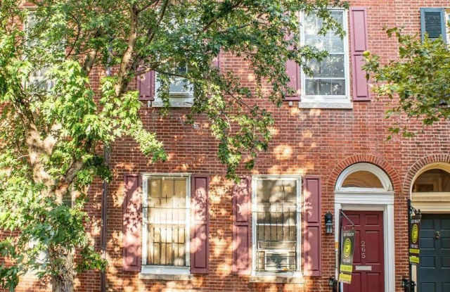 Photo of 265 S 9TH Street unit: 1R