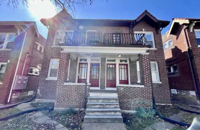 1525 McCausland Avenue