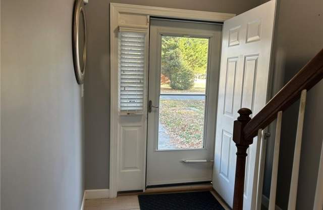 103 N Budding Avenue