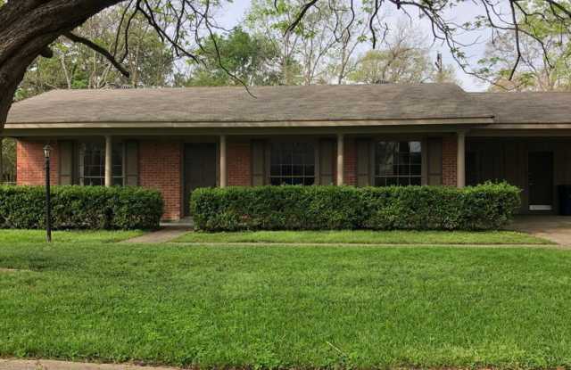 1730 Bayou Drive