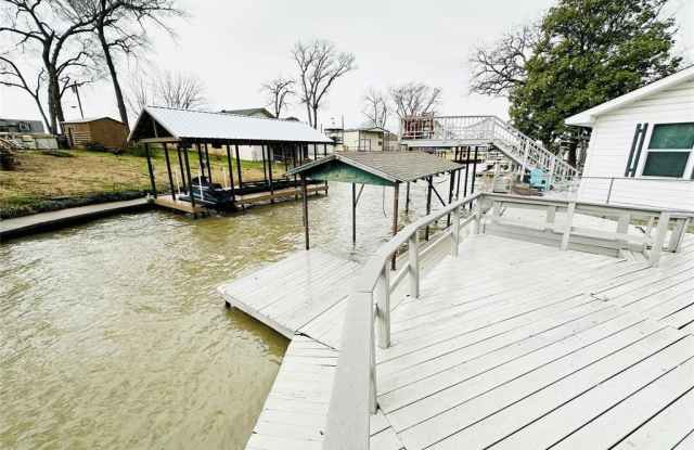 Photo of 290 Harbor Drive