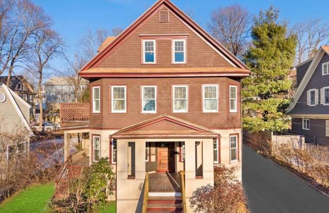 Photo of 22 Lewis St. unit: 1