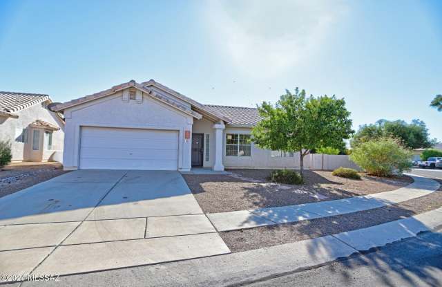 9930 E Paseo De La Masada