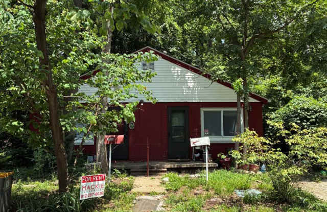 1 bedroom , 1 bath Studio Duplex