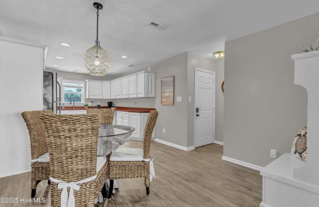 515 Poverty Point Road unit: A