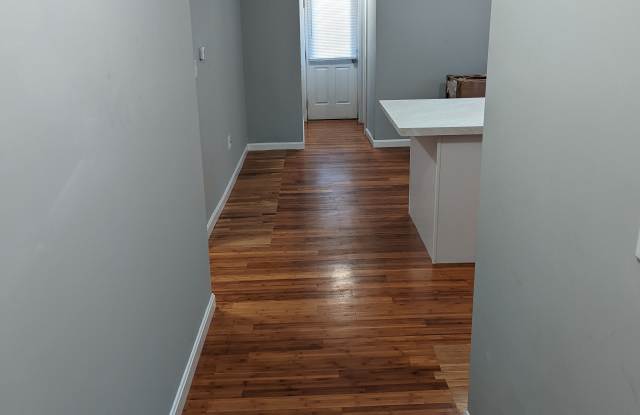 Photo of 75 Snell St