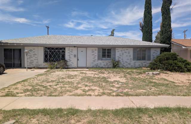 507 East Mescalero Road
