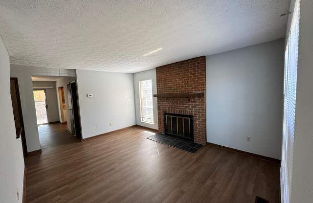Photo of 1305 Palmer House Court unit: D