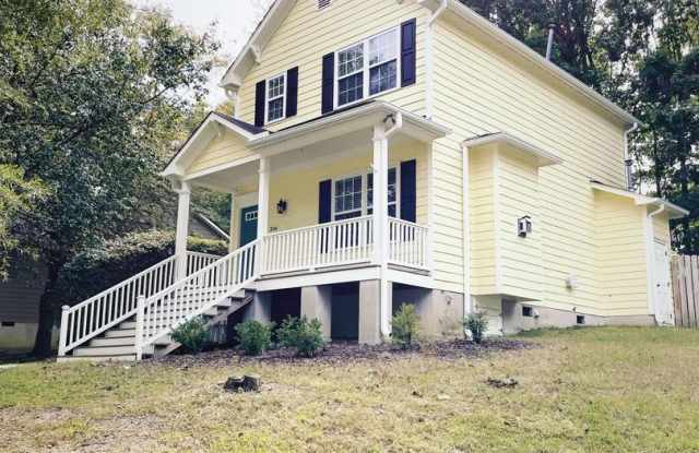 Beautiful 3 bedroom home in Apex!