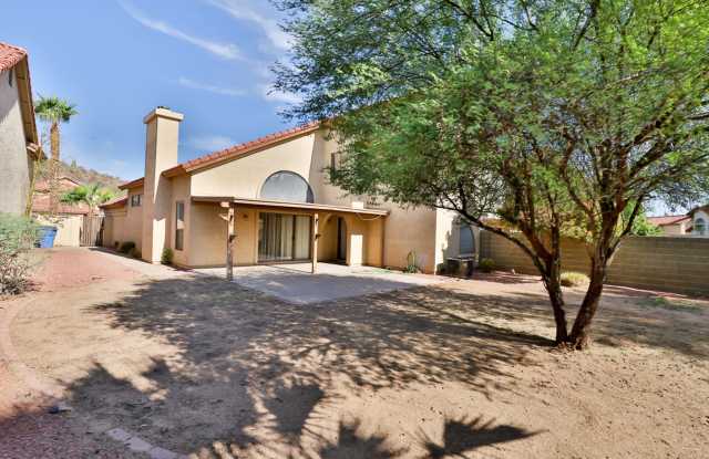 Beautiful open floor plan home - 4223 East Mountain Sage Drive, Phoenix, AZ 85044