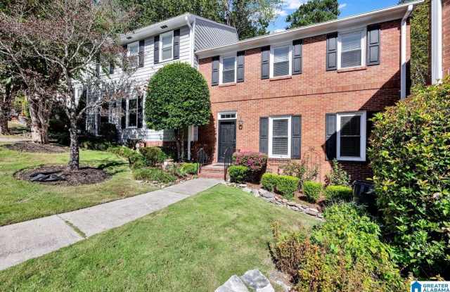 Photo of 25 THE FALLS DRIVE