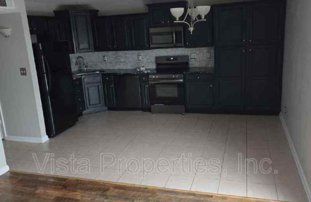 Photo of 737 North Hite Avenue, Unit 5