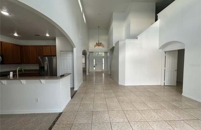 2723 STAR GRASS CIRCLE