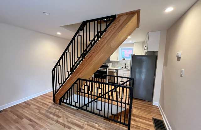 Photo of 2 Bedroom 1 bath house for rent