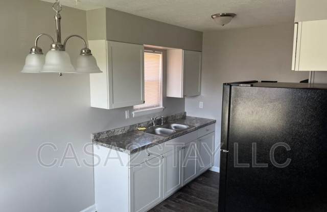 4815 Saddlebrook Lane