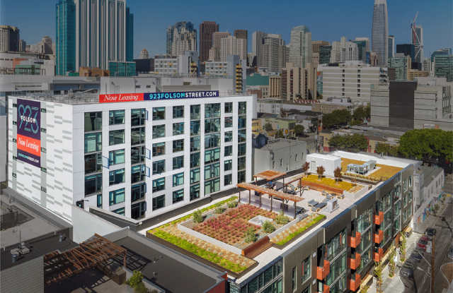 923 Folsom