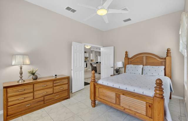 1106 Fraser Pine Blvd