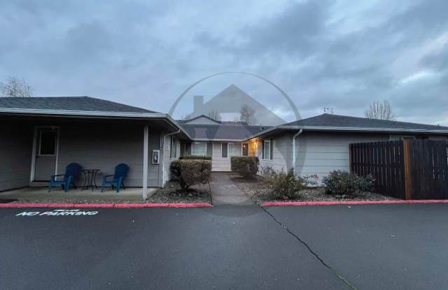 Photo of Park Ave Apts #2025-1736