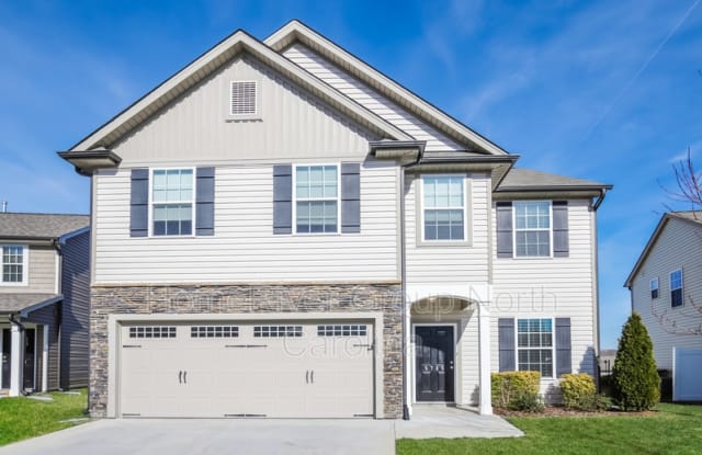 5745 Midstream Cir - 5745 Midstream Circle, Forsyth County, NC 27012