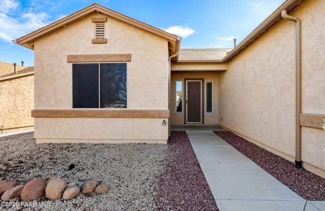 4505 N Dryden Street