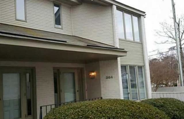 304 Sea Pines Court Virginia Beach VA apartments for rent