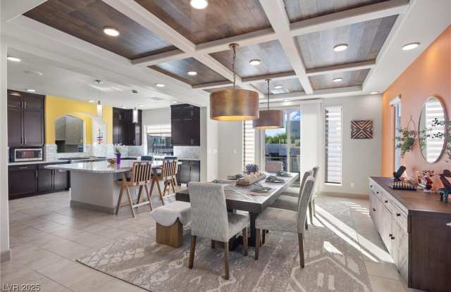 Photo of 8620 Grove Mill Court