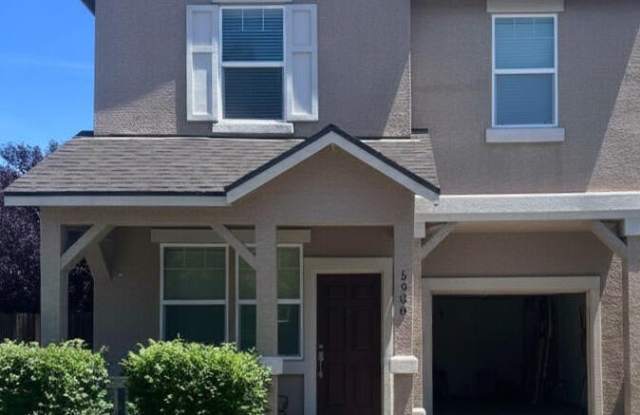 5900 Promontory Drive