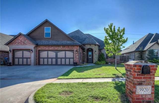 3920 Chesterfield Place - 3920 Chesterfield Place, Oklahoma City, OK 73179