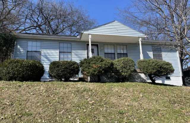 1011 9th Avenue South