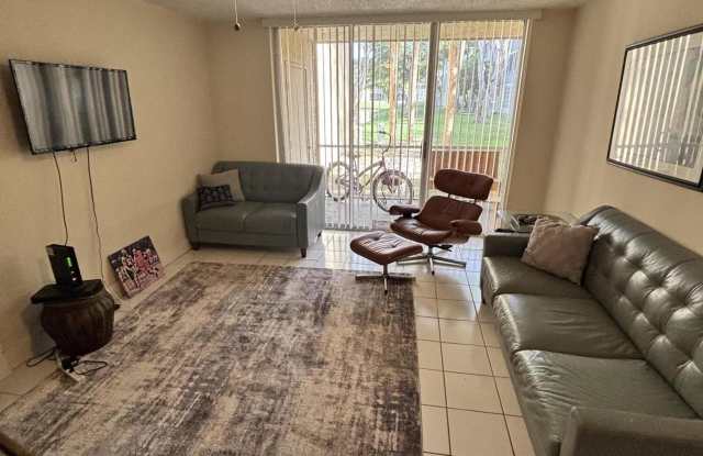 3121 NW 47th Terrace