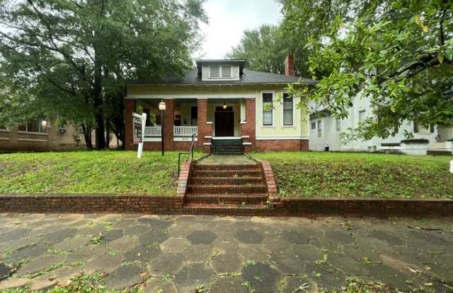 1231 South Hull Street