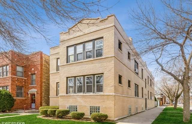 2901 W Byron Street - 2901 West Byron Street, Chicago, IL 60618