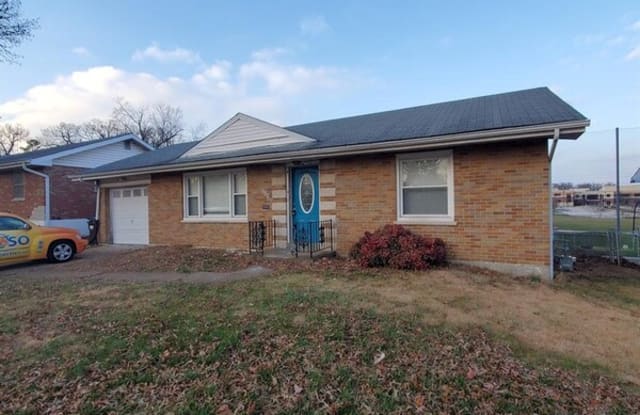 225 Hawkesbury Dr - 225 Hawkesbury Drive, Cool Valley, MO 63121